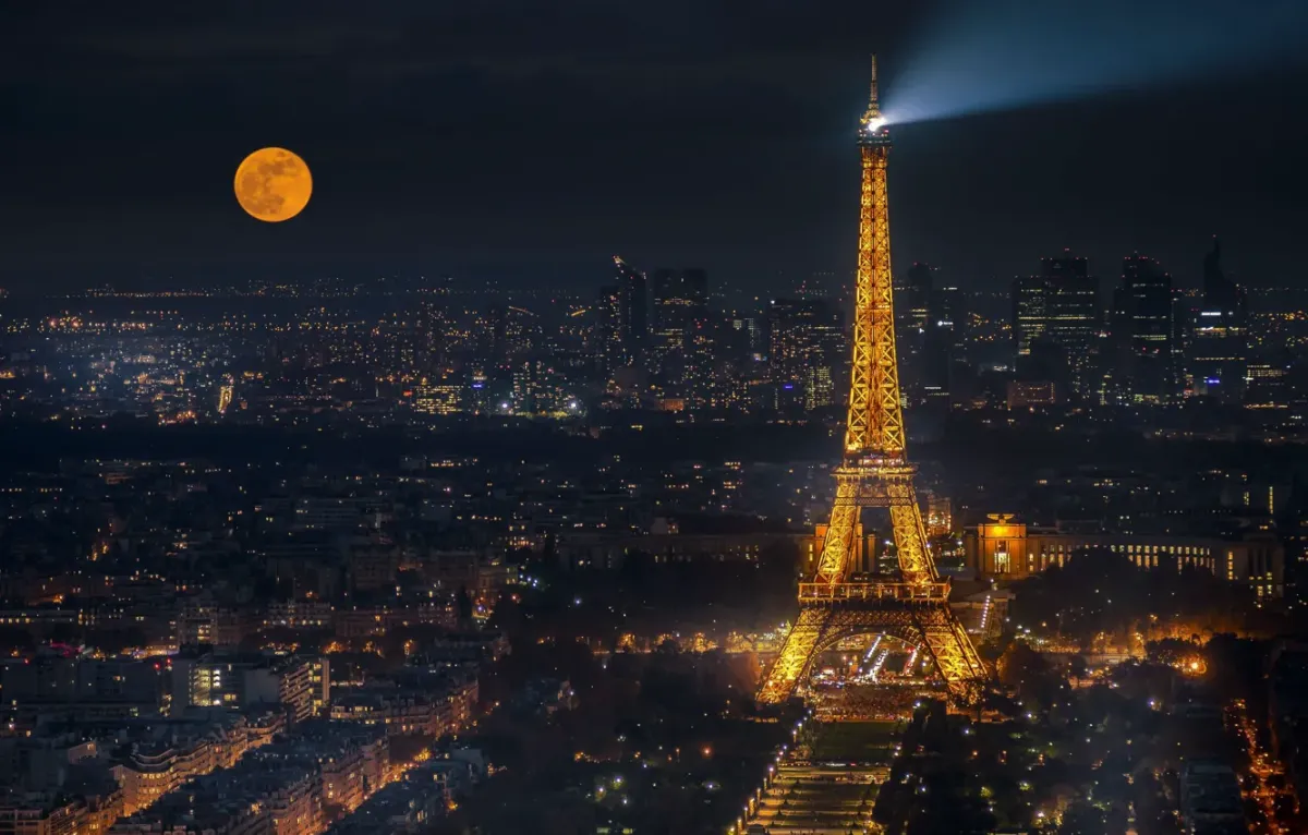 Eiffel Tower
